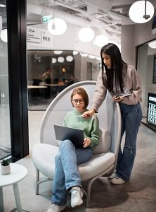 Организация современного офиса: подбор мебели, эргономика рабочих мест